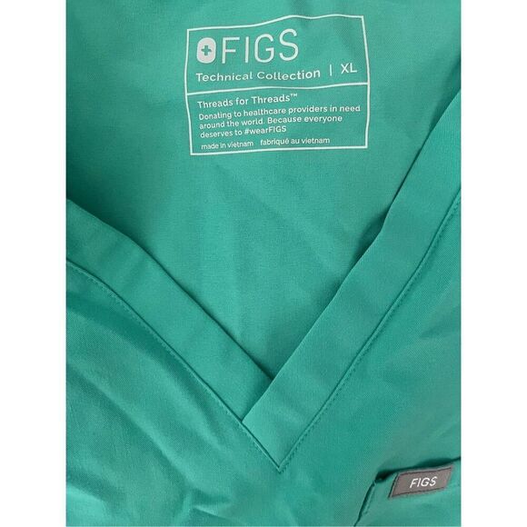 Figs Technical Collection Catarina Short Sleeve V-Neck Scrub Top Size XL - Picture 2 of 5